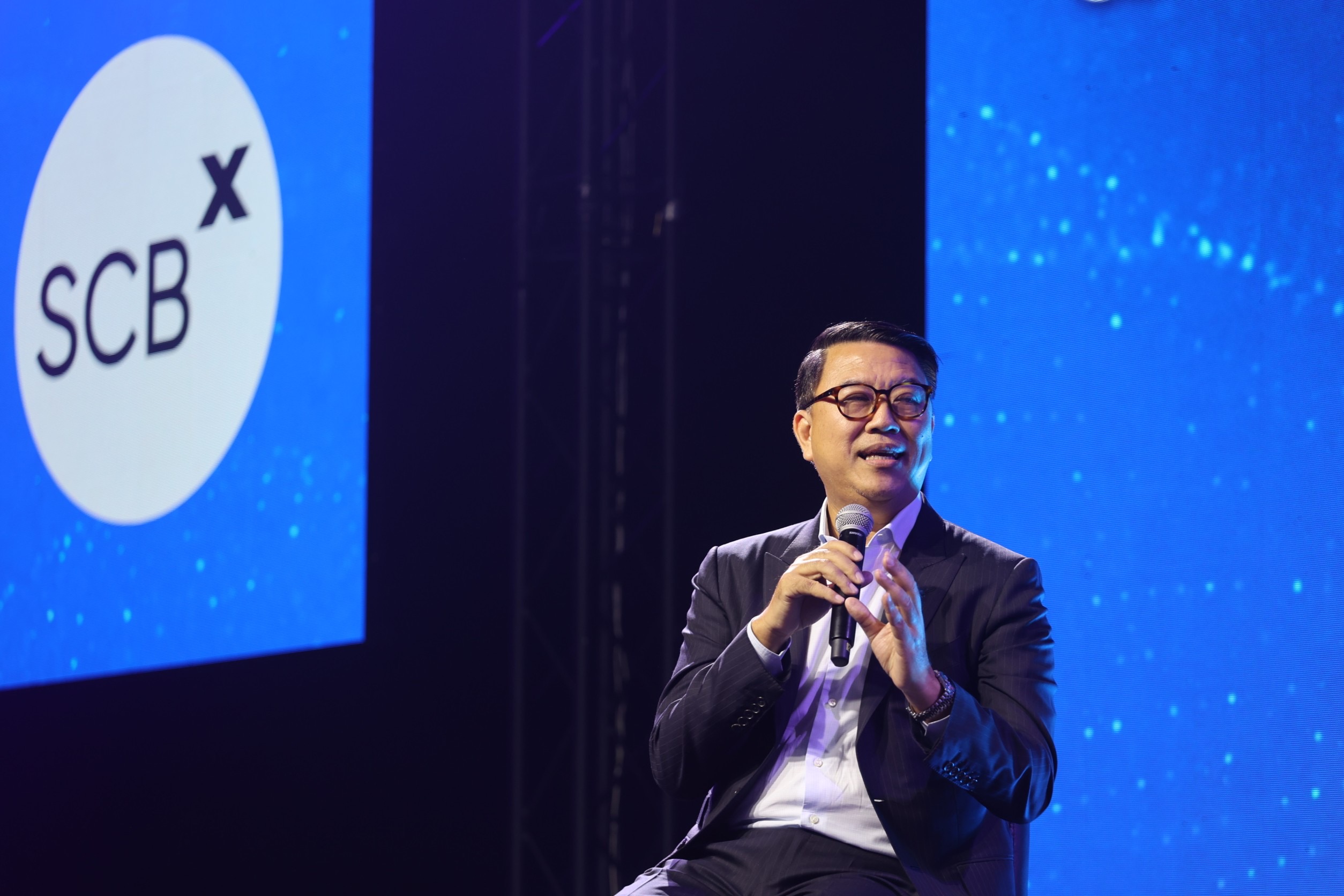 Slide AI-First Organization 2